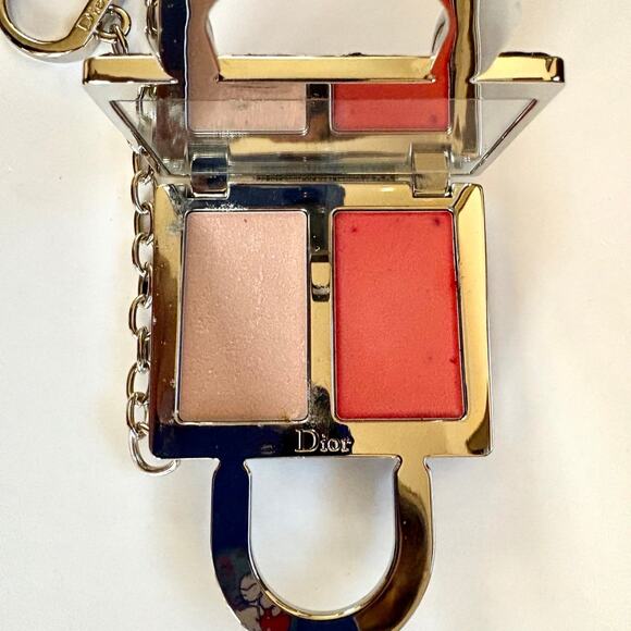 Dior Mini Bag Blush Keychain – Unused Makeup, lady Dior{OFFERS WELCOME New - Picture 5 of 8